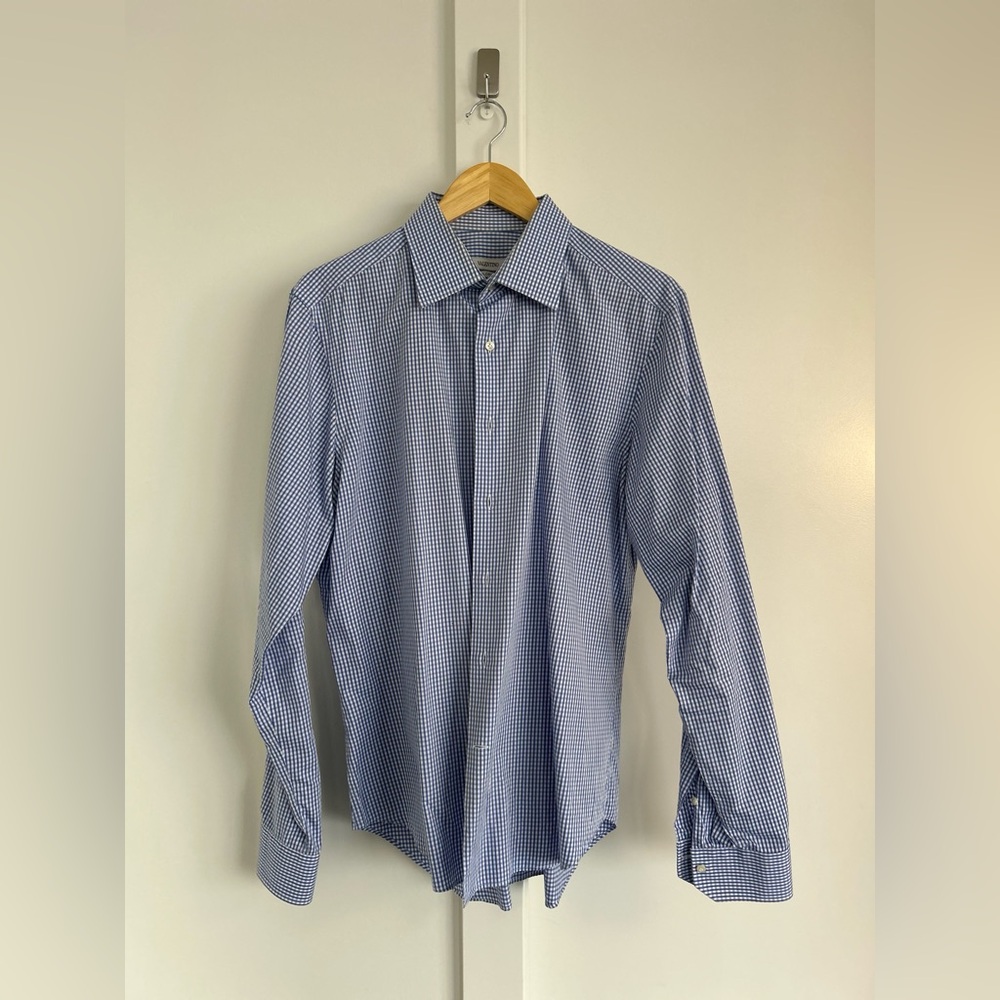 Consigning soon ⏰Valentino Trim Fit Dress Shirt